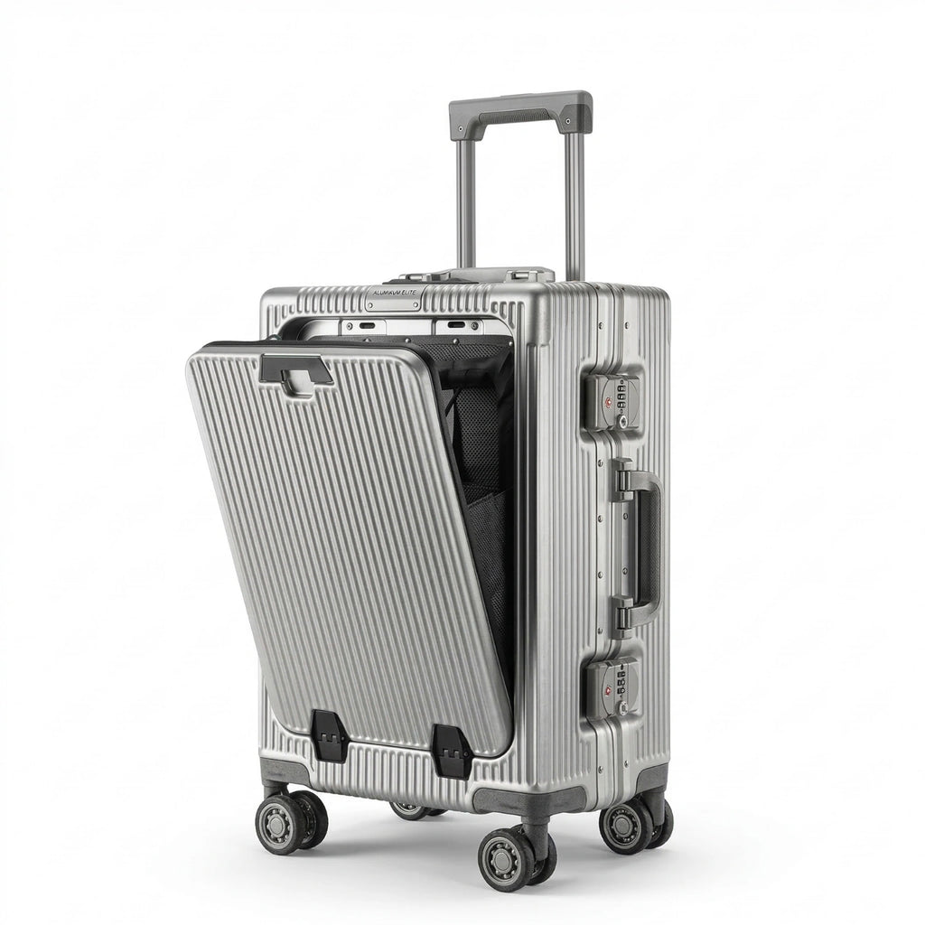Valise en aluminium argenté ouverte avec compartiment intérieur visible et serrure TSA intégrée.